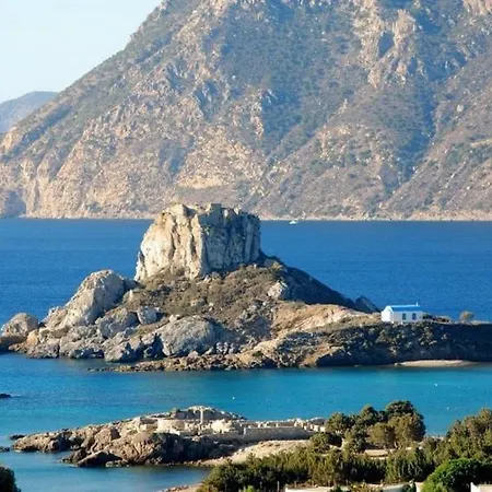 Creta Vassakis *