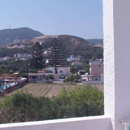 Creta Vassakis Lägenhet *