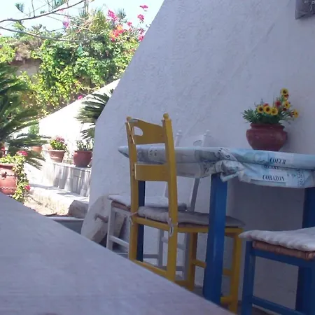 Creta Vassakis Apartment